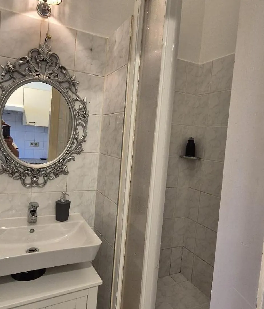 Stylish 1Br Apartment In Vienna, City Center
